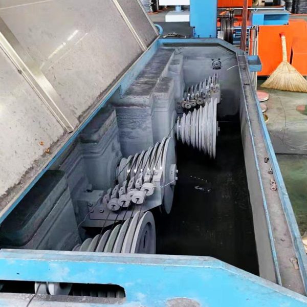 Water Tank Wire Drawing Water Tank Machine