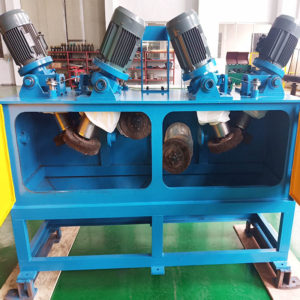 Steel Brush De-rusting Machine